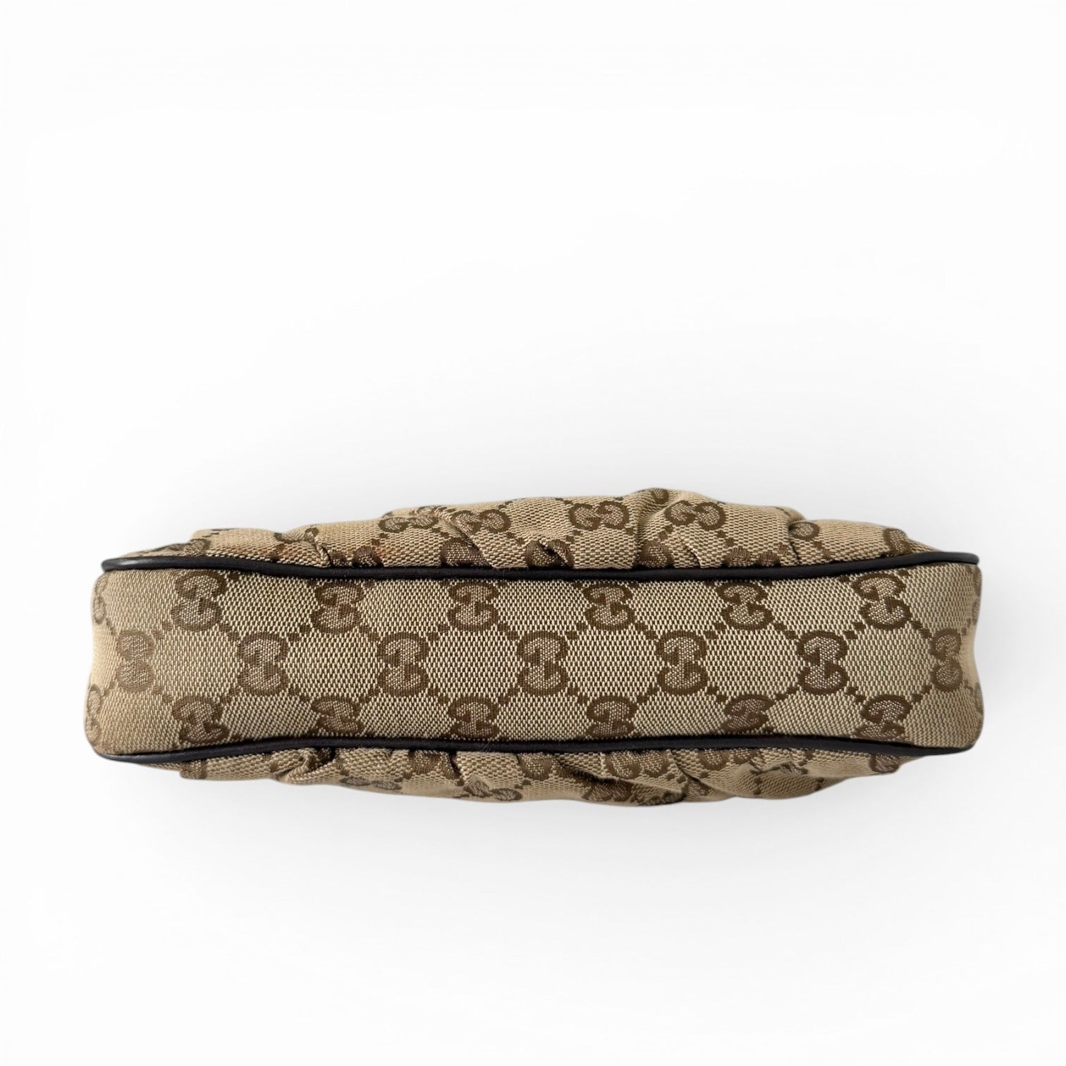 Gucci GG Canvas Lovely Heart Pochette Shoulder Bag