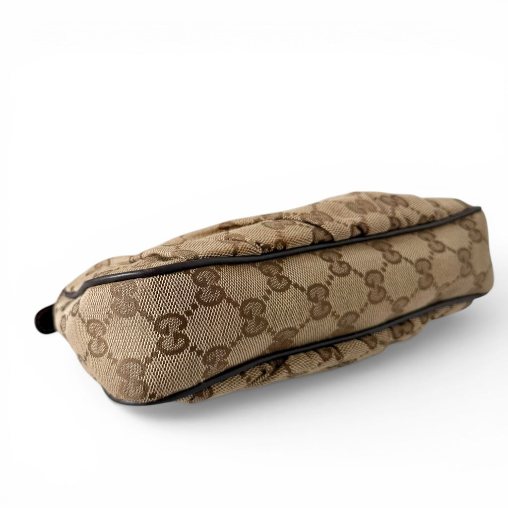 Gucci GG Canvas Lovely Heart Pochette Shoulder Bag