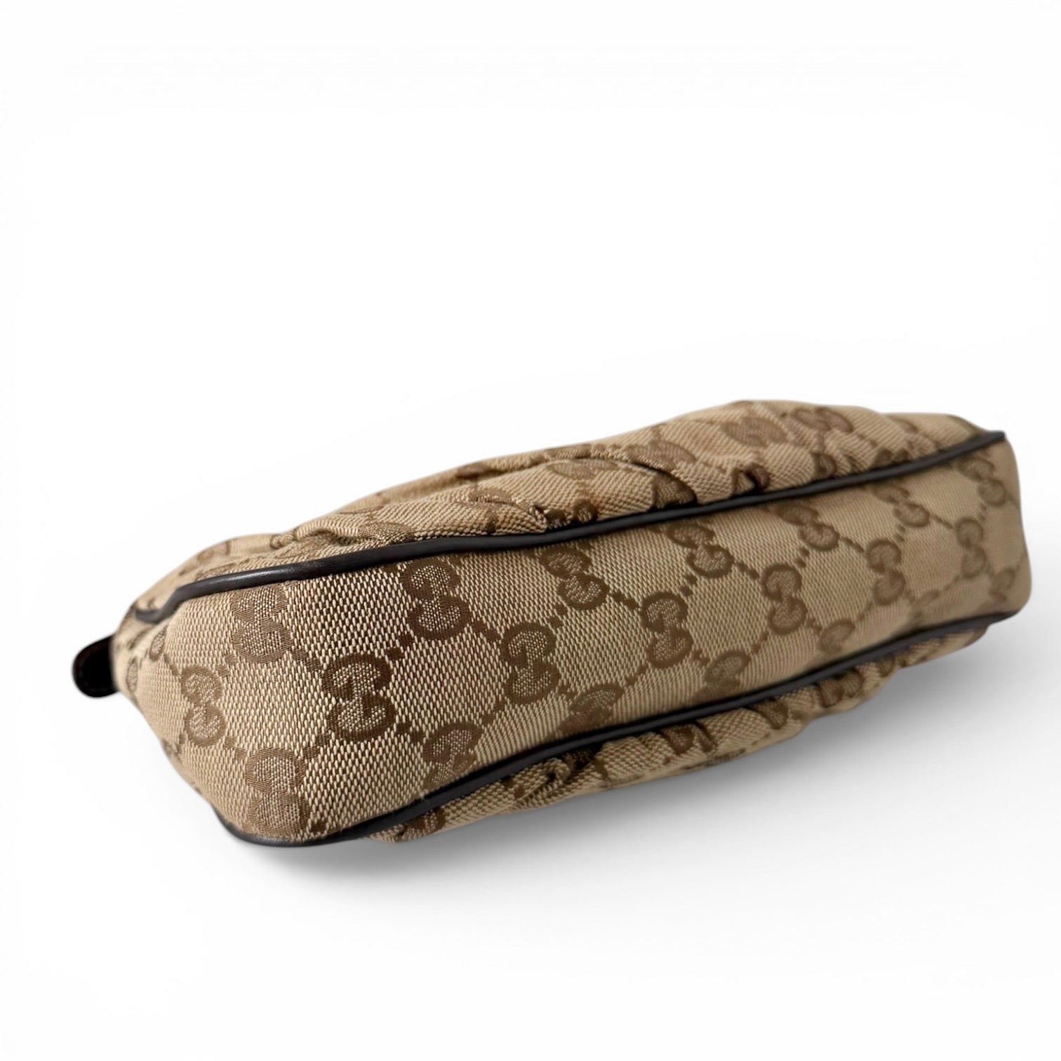 Gucci GG Canvas Lovely Heart Pochette Shoulder Bag
