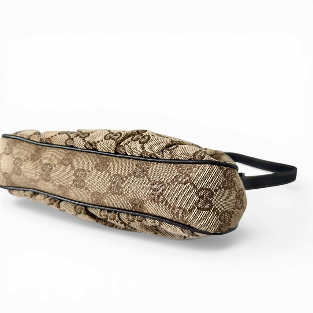 Gucci GG Canvas Lovely Heart Pochette Shoulder Bag