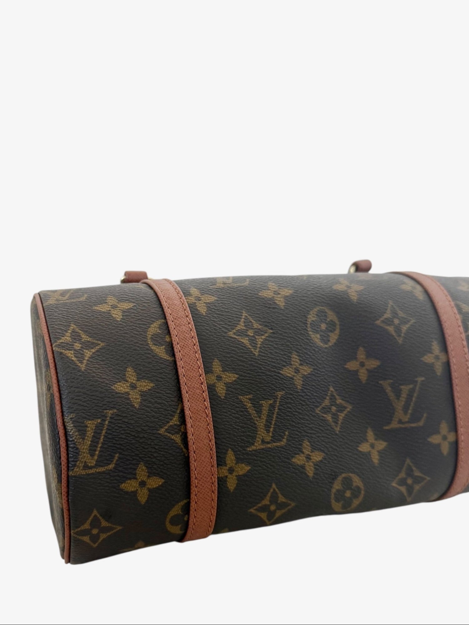 Louis Vuitton Papillon 26 Handbag Monogram